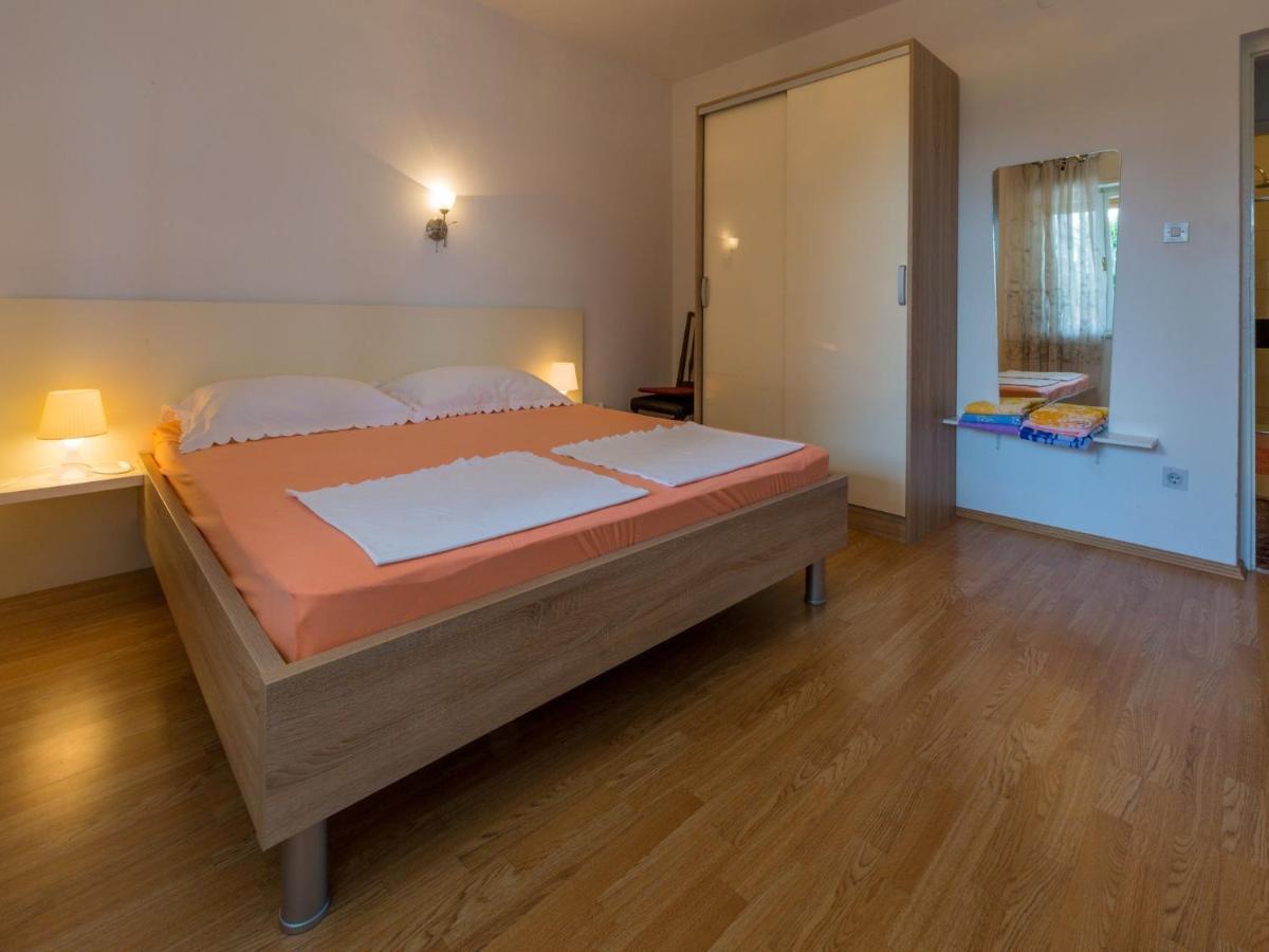 Apartment Mia Цриквеница Экстерьер фото